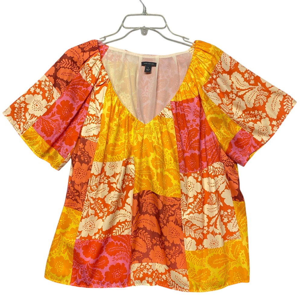ANN TAYLOR Patchwork Floral V Neck Short Sleeve Peasant Blouse Top M